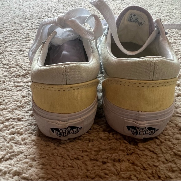 Kids VANS sz 11 - Picture 4 of 5
